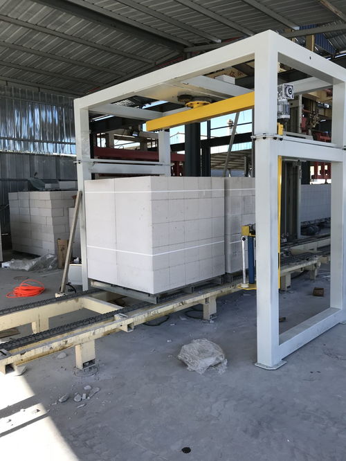 搖臂式纏繞包裝機 加氣磚建材類產(chǎn)品包裝與銷售的高效利器